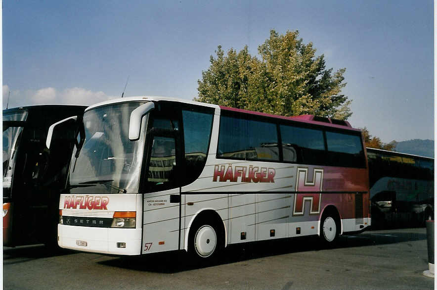 (056'929) - H�fliger, Sursee - Nr. 57/LU 15'687 - Setra am 12. Oktober 2002 in Biel, Terminal B