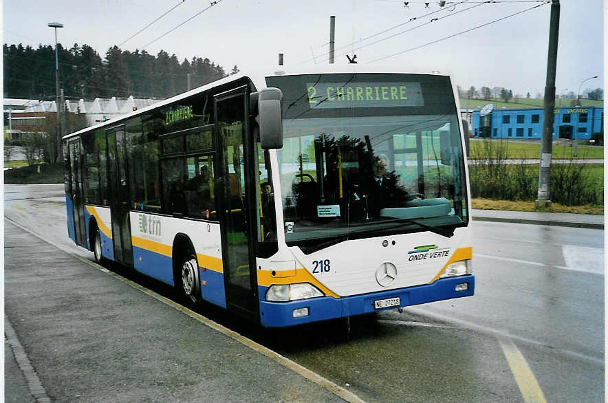 (057'431) - TC La Chaux-de-Fonds - Nr. 218/NE 27'218 - Mercedes am 30. November 2002 in La Chaux-de-Fonds, Combe � l'Ours