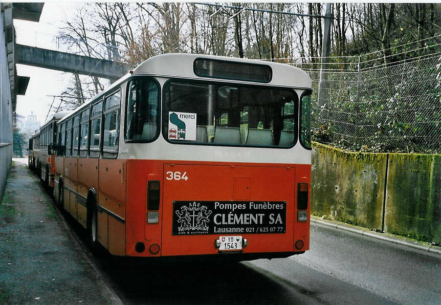 (058'336) - TL Lausanne - Nr. 364/VD 1543 - MAN am 1. Januar 2003 in Lausanne, D�p�t Borde