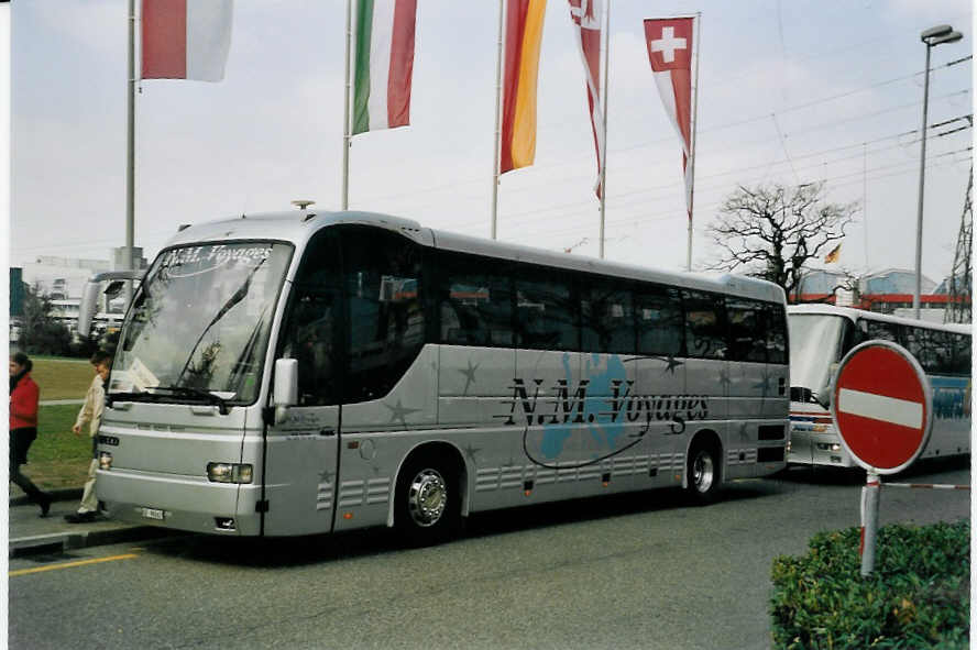 (059'208) - N.M.Voyages, Vernier - GE 96'062 - Iveco am 16. M�rz 2003 in Gen�ve, Palexpo