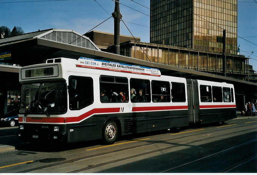 (059'415) - VBSG St. Gallen - Nr. 234/SG 198'234 - NAW/Hess am 29. M�rz 2003 beim Bahnhof St. Gallen