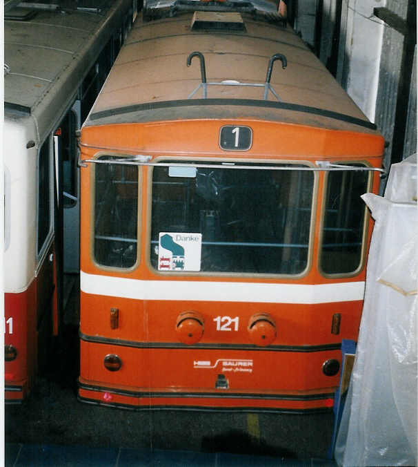 (059'537) - WV Winterthur (TVS) - Nr. 121 - Saurer/Hess Gelenktrolleybus am 30. M�rz 2003 in Niederscherli (Teilaufnahme)