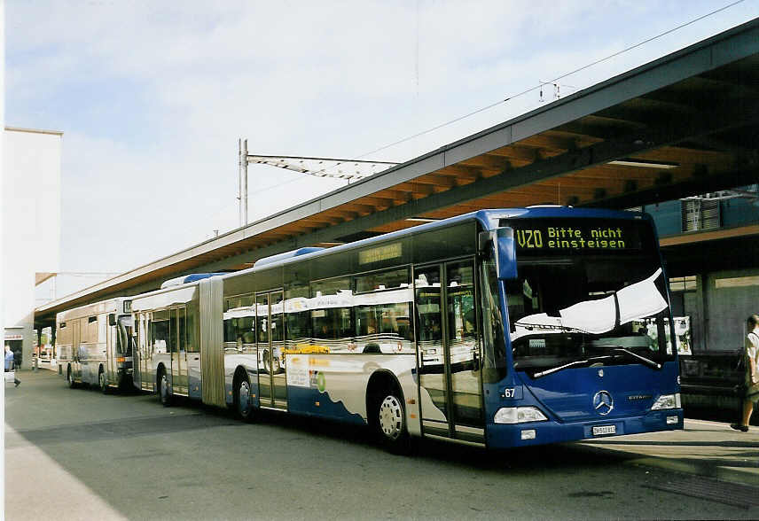 (060'719) - VZO Gr�ningen - Nr. 67/ZH 512'813 - Mercedes am 21. Juni 2003 beim Bahnhof Uster