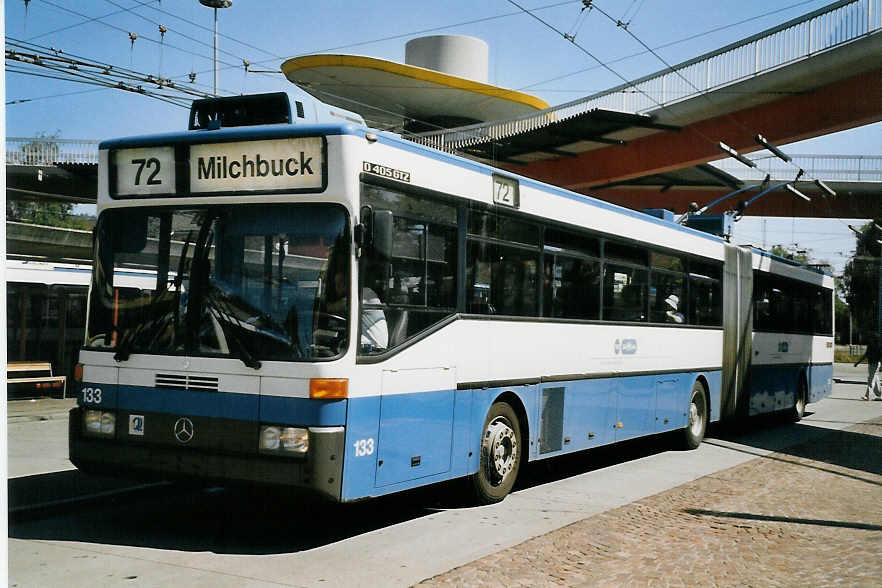 (061'805) - VBZ Z�rich - Nr. 133 - Mercedes Gelenktrolleybus am 19. Juli 2003 in Z�rich, Bucheggplatz