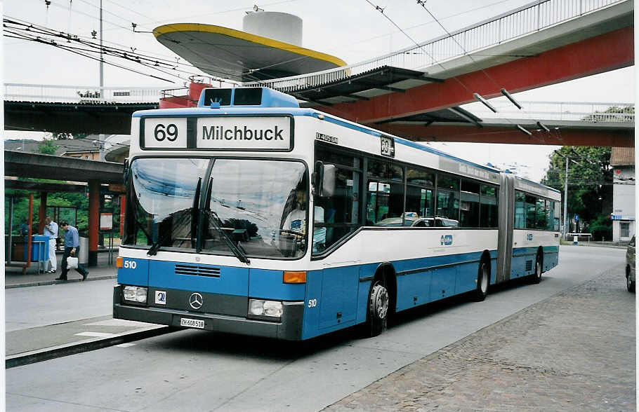 (062'114) - VBZ Z�rich - Nr. 510/ZH 608'510 - Mercedes am 29. Juli 2003 in Z�rich, Bucheggplatz
