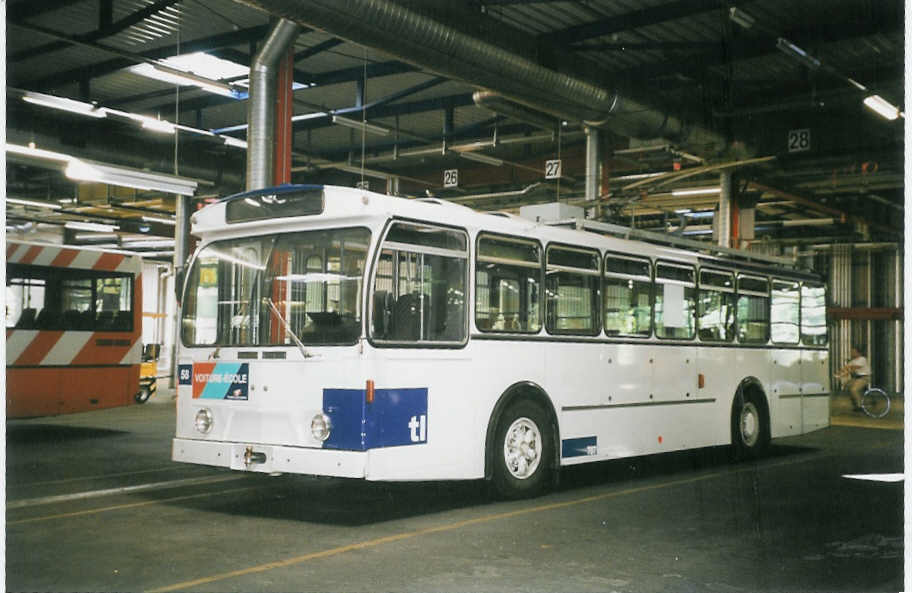 (062'402) - TPG Gen�ve (TL 707) - FBW/Hess Trolleybus (ex Nr. 787) am 4. August 2003 in Gen�ve, D�p�t