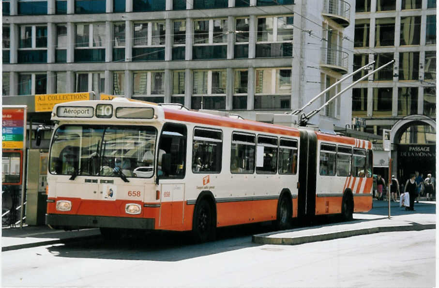 (062'510) - TPG Gen�ve - Nr. 658 - Saurer/Hess Gelenktrolleybus am 4. August 2003 in Gen�ve, Bel-Air