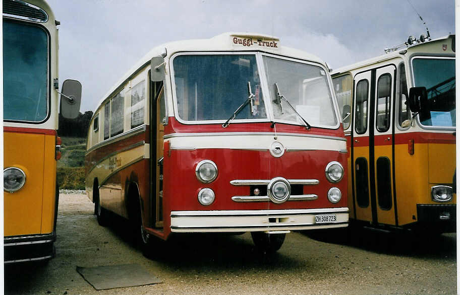 (062'933) - Guggenb�hl, Wettswil - ZH 308'723 - Berna/R&J (ex VB Biel Nr. 110; ex VB Biel Nr. 10) am 30. August 2003 in Niederbipp, Saurertreffen