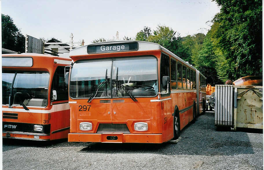 (063'317) - SVB Bern (RWB) - Nr. 297 - FBW/Hess (ex TPG Gen�ve Nr. 114) am 7. September 2003 in Oberburg, Ziegelgut