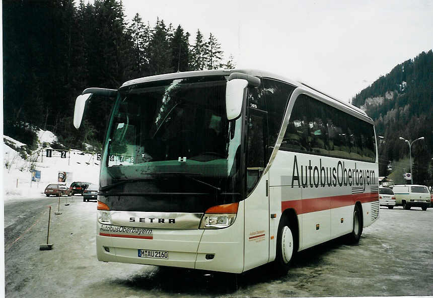 (065'708) - Aus Deutschland: Autobus Oberbayern, M�nchen- M-AU 2160 - Setra am 22. Februar 2004 in Adelboden, ASB