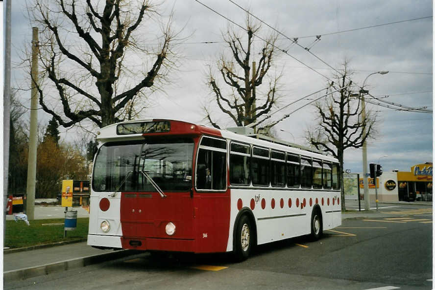 (066'113) - TPF Fribourg - Nr. 346 - FBW/Hess Trolleybus (ex TL Lausanne Nr. 709) am 21. M�rz 2004 in Fribourg, Chassotte 