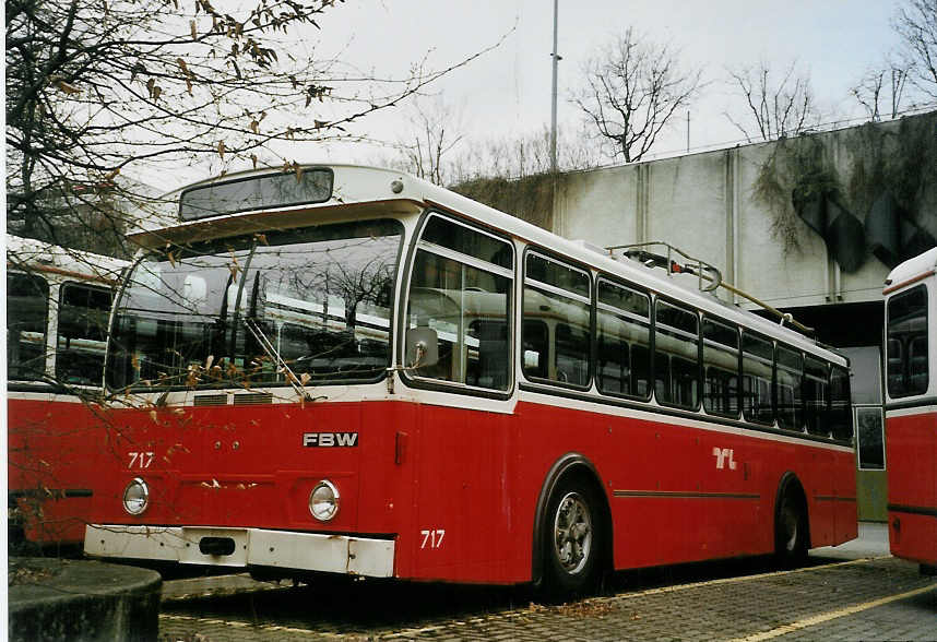 (066'201) - TL Lausanne - Nr. 717 - FBW/Hess Trolleybus am 21. M�rz 2004 in Lausanne, D�p�t Borde
