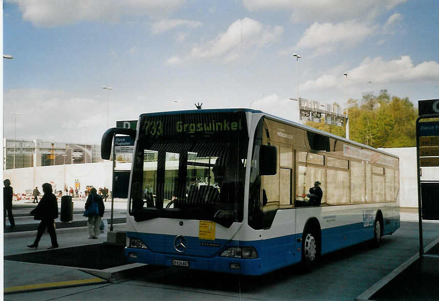 (067'205) - Fr�hlich, Z�rich - Nr. 607/ZH 634'607 - Mercedes am 24. April 2004 in Z�rich, Flughafen