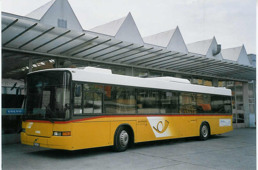 (067'531) - K�bli, Gstaad - BE 360'355 - Volvo/Hess am 14. Mai 2004 in Thun, Garage STI