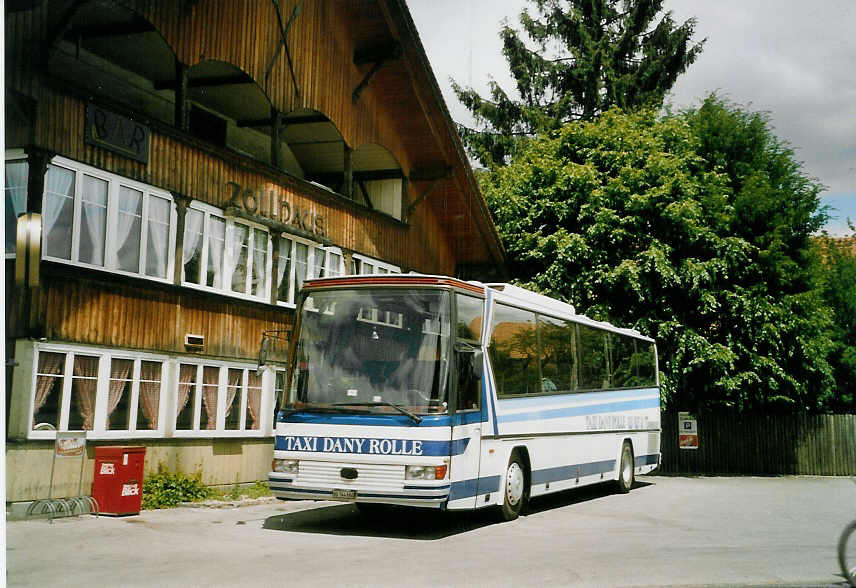 (068'804) - Taxi Dany, Rolle - VD 344'660 - Dr�gm�ller am 3. Juli 2004 in Thun-Lerchenfeld, Restaurant Zollhaus