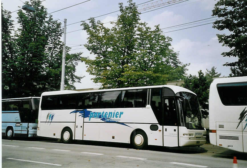 (069'601) - Portenier, Biberist - SO 146'083 - Neoplan am 23. Juli 2004 in Z�rich, Hardau