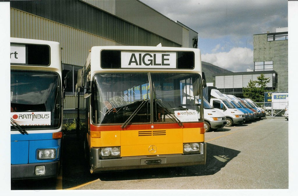 (070'608) - TPC Aigle - Mercedes (ex P 25'199; ex Perrodin-M�tral, Le Ch�ble; ex P 25'269) am 28. August 2004 in Biel, Rattinbus