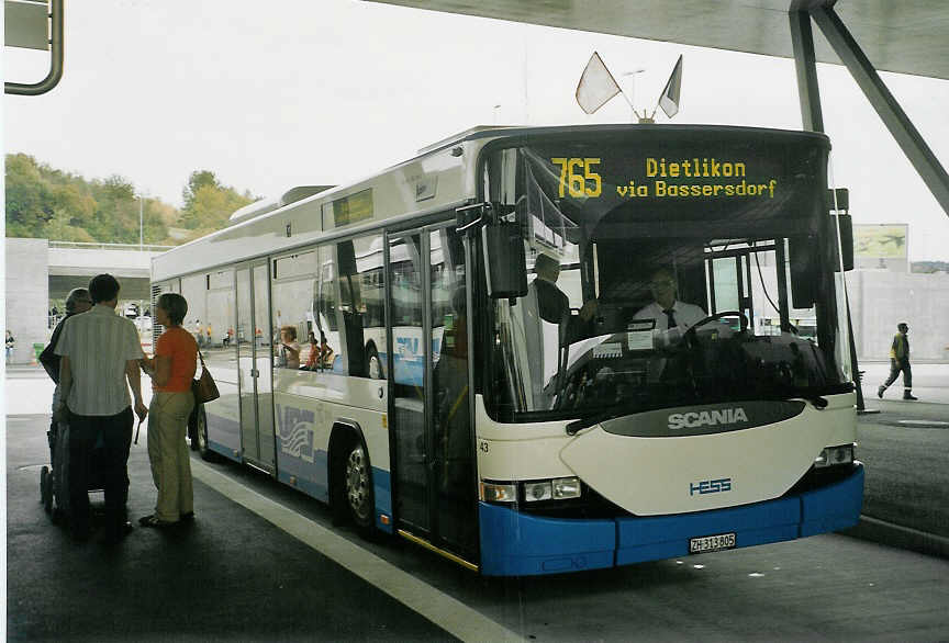 (070'815) - Andres, Effretikon - Nr. 43/ZH 313'805 - Scania/Hess am 11. September 2004 in Z�rich, Flughafen