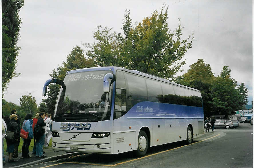 (071'222) - L�di, Uetendorf - BE 103'520 - Volvo am 26. September 2004 in Thun, Lachen