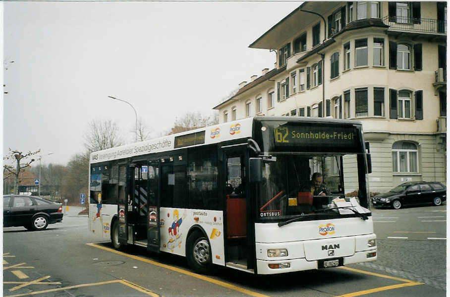 (073'222) - Lengacher, M�nsingen - Nr. 6/BE 382'422 - MAN/G�ppel am 12. Dezember 2004 beim Bahnhof M�nsingen