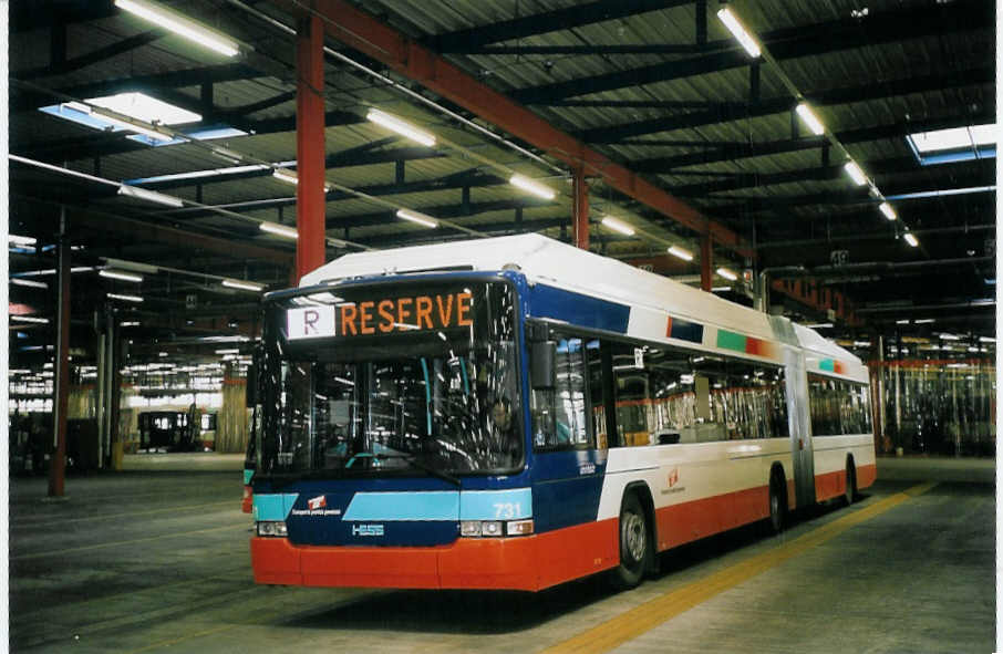 (075'029) - TPG Gen�ve - Nr. 731 - Hess/Hess Gelenktrolleybus am 24. Februar 2005 in Gen�ve, D�p�t