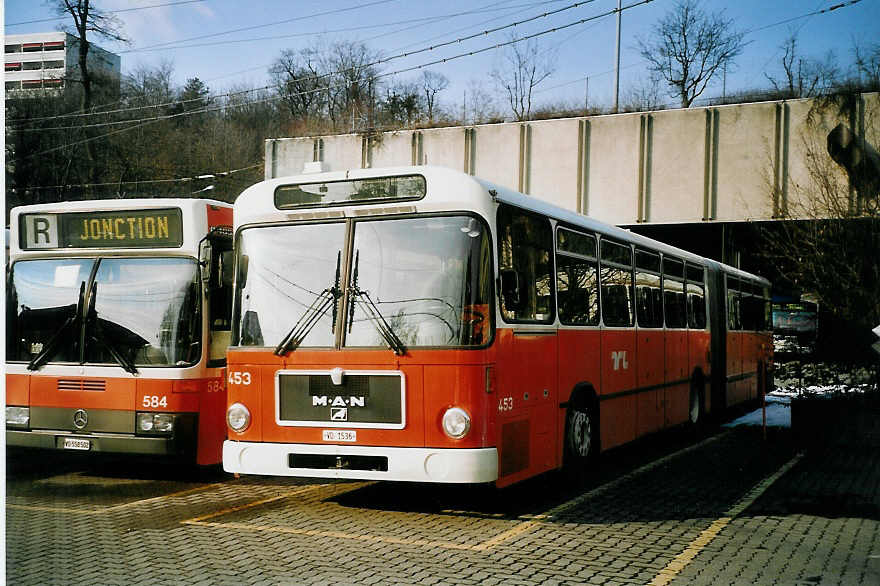 (075'107) - TL Lausanne - Nr. 453/VD 1536 - MAN am 24. Februar 2005 in Lausanne, D�p�t Borde