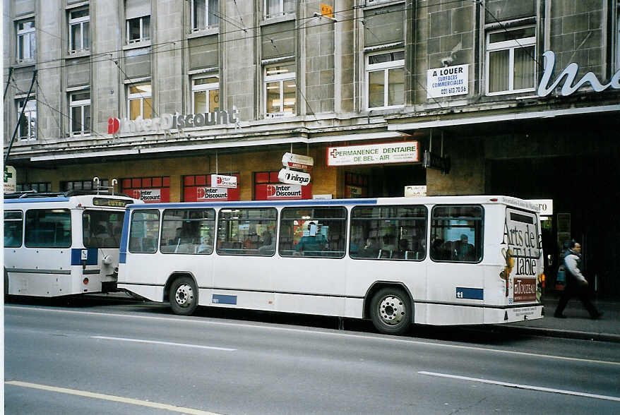(075'129) - TL Lausanne - Nr. 981 - Lanz+Marti/Hess Personenanh�nger am 24. Februar 2005 in Lausanne, Bel-Air
