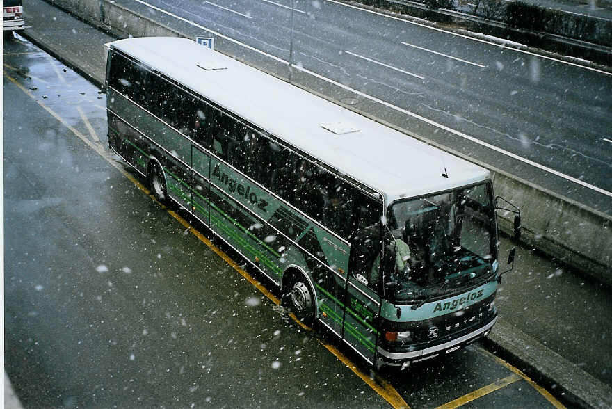 (075'526) - Angeloz, Villeneuve - VD 1479 - Setra am 6. M�rz 2005 in Gen�ve, A�roport