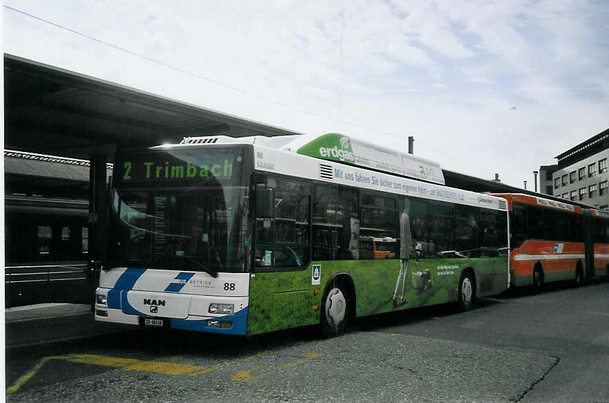 (075'819) - BOGG Wangen b.O. - Nr. 88/SO 68'118 - MAN am 31. M�rz 2005 beim Bahnhof Olten
