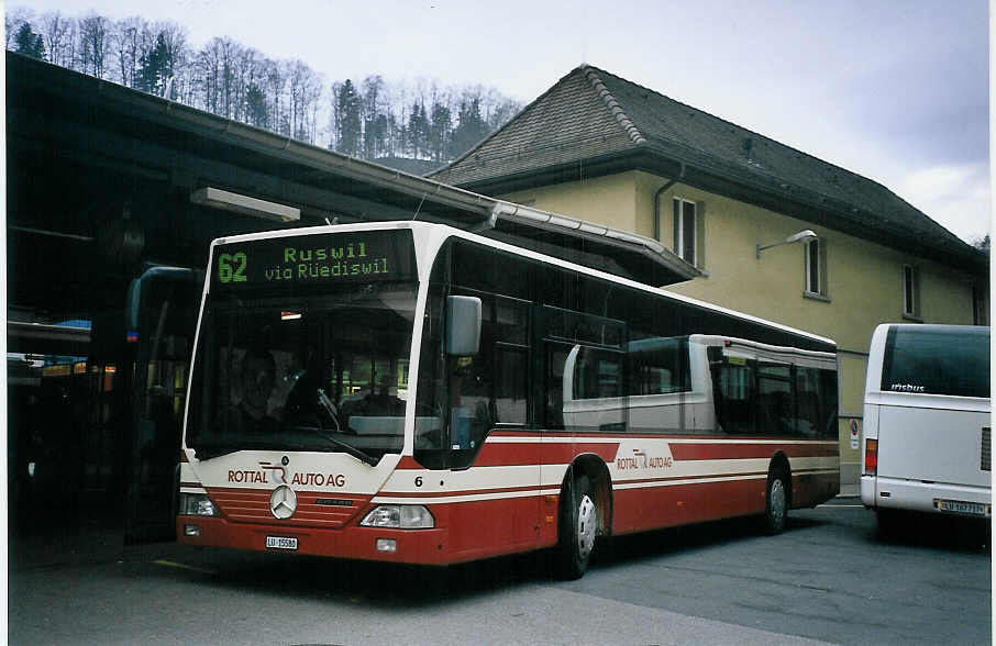 (075'916) - ARAG Ruswil - Nr. 6/LU 15'580 - Mercedes am 31. M�rz 2005 beim Bahnhof Wolhusen