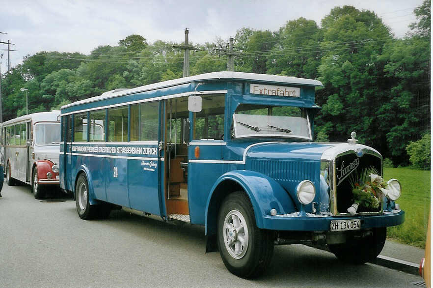 (077'212) - Gehrig, Rudolfstetten - Nr. 24/ZH 134'054 - Saurer/T�scher (ex Kaeslin, Olten; ex VBZ Z�rich Nr. 224; ex VBZ Z�rich Nr. 24) am 5. Juni 2005 in Bubendorf