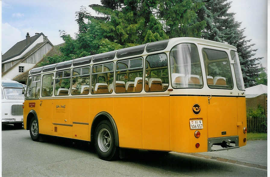 (077'309) - Streiff, Gelterkinden - AG 306'557 - Saurer/Gangloff (ex Oldie-Tours Z�risee, Wollerau; ex OTAG, Wald; ex Leibundgut, Obergoldbach; ex Krebs, Belpberg) am 5. Juni 2005 in Arboldswil, Dorfstrasse