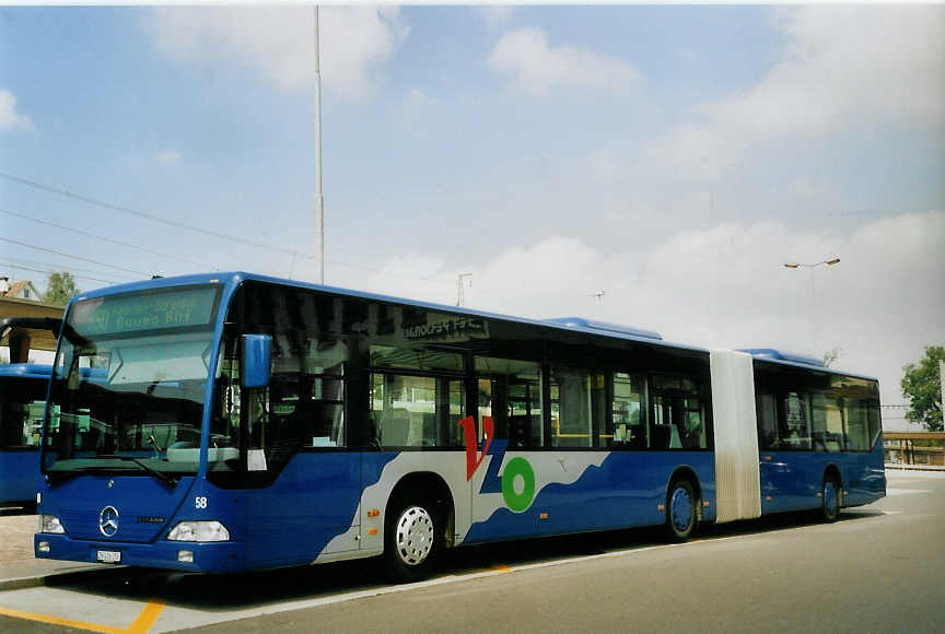 (077'608) - VZO Gr�ningen - Nr. 58/ZH 416'358 - Mercedes am 18. Juni 2005 beim Bahnhof Wetzikon