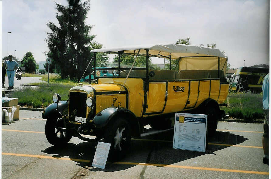 (077'633) - R�llin, Hirzel - SZ 955 - FBW/Seitz-Hess (ex RhV Altst�tten Nr. 31; ex P 2881/1529) am 18. Juni 2005 in Hinwil, AMP