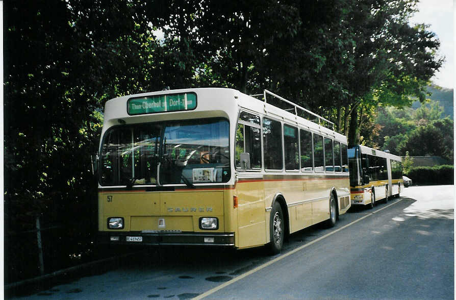 (079'718) - STI Thun - Nr. 57/BE 413'457 - Saurer/R&J am 26. August 2005 bei der Schiffl�ndte Thun
