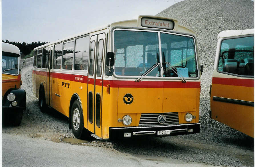 (079'802) - Zimmermann, Niederwangen -  P 24'632  - Saurer/T�scher (ex P 24'632) am 27. August 2005 in Niederbipp, Saurertreffen
