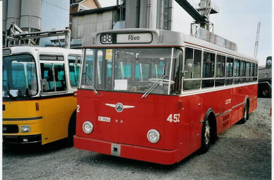 (079'821) - TPG Gen�ve (Knoerr) - Nr. 452/BE 96'044 - Saurer/Hess am 27. August 2005 in Niederbipp, Saurertreffen