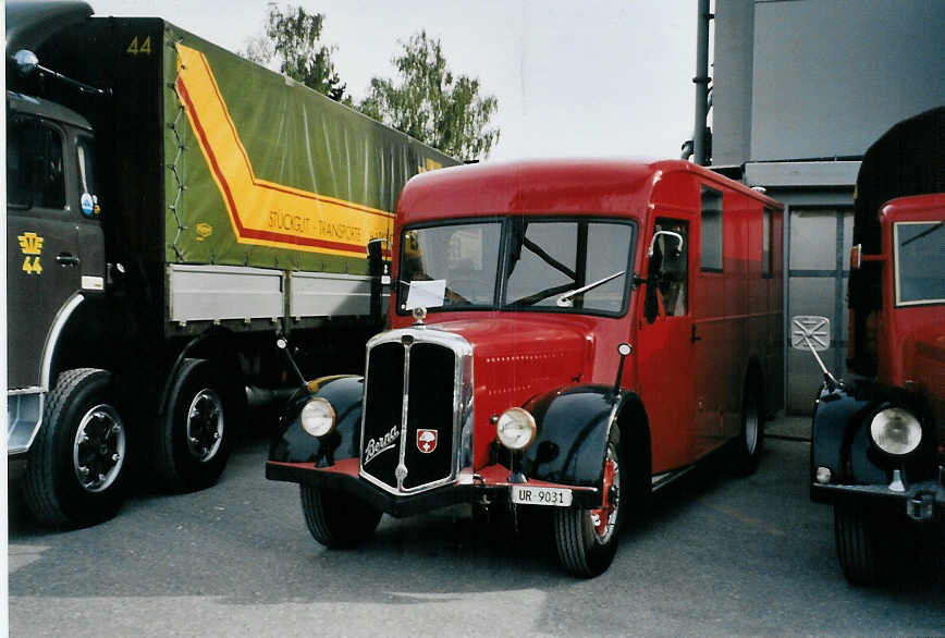 (079'830) - Schuler, Amsteg - UR 9031 - Berna/Hess (ex H�fliger, Luzern; ex M+3143) am 27. August 2005 in Niederbipp, Saurertreffen