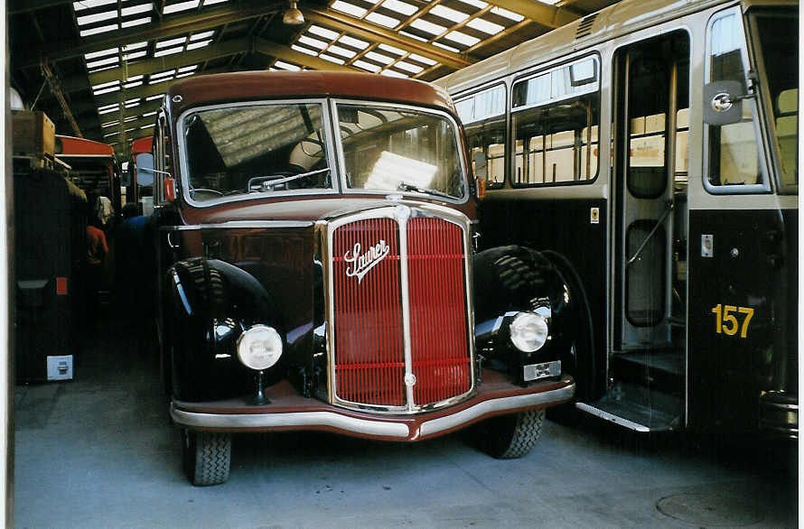 (081'404) - Blaser, Hasle-R�egsau - Saurer/R&J (ex Feller, Luterbach; ex AWL Littenheid; ex TSG Blumenstein Nr. 6) am 29. Oktober 2005 in Oberburg, Ziegelgut