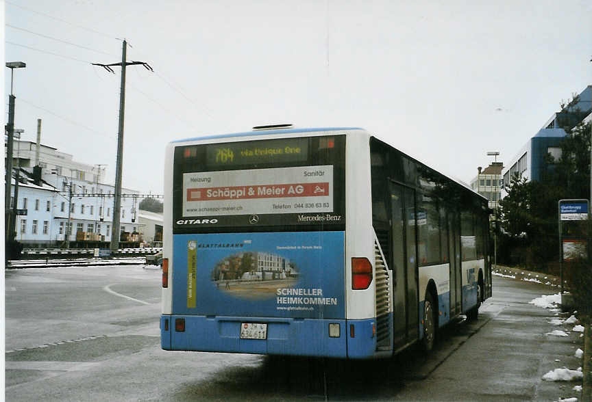 (081'624) - Fr�hlich, Z�rich - Nr. 611/ZH 634'611 - Mercedes am 28. November 2005 beim Bahnhof Glattbrugg