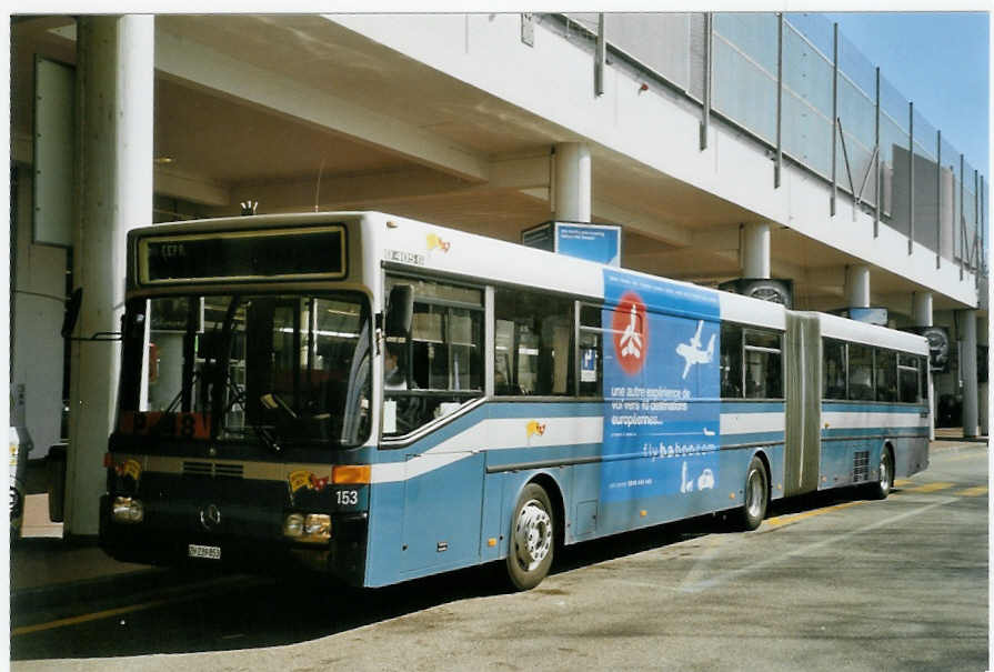 (083'619) - VZO Gr�ningen - Nr. 153/ZH 239'853 - Mercedes (ex Nr. 53) am 6. M�rz 2006 in Gen�ve, Palexpo (Einsatz Dupraz)