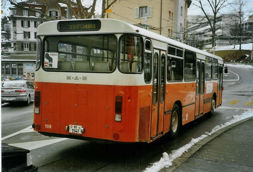 (083'701) - TL Lausanne - Nr. 108/VD 1547 - MAN (ex Nr. 368) am 6. M�rz 2006 in Lausanne, D�p�t Borde