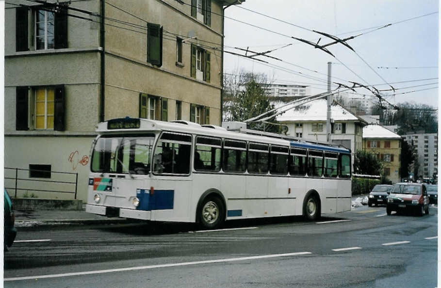 (083'713) - TL Lausanne - Nr. 706 - FBW/Hess Trolleybus (ex TPG Gen�ve Nr. 57; ex TPG Gen�ve Nr. 786; ex TL Lausanne Nr. 706) am 6. M�rz 2006 in Lausanne, Vieux Moulin