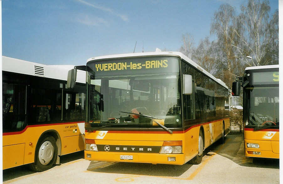 (083'926) - CarPostal Vaud-Fribourg - VD 532'513 - Setra (ex P 25'269) am 19. M�rz 2006 in Yverdon, Garage