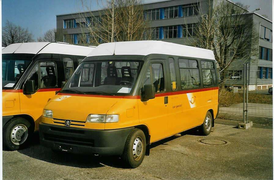 (084'012) - CarPostal Vaud-Fribourg - Peugeot am 19. M�rz 2006 in Yverdon, Garage