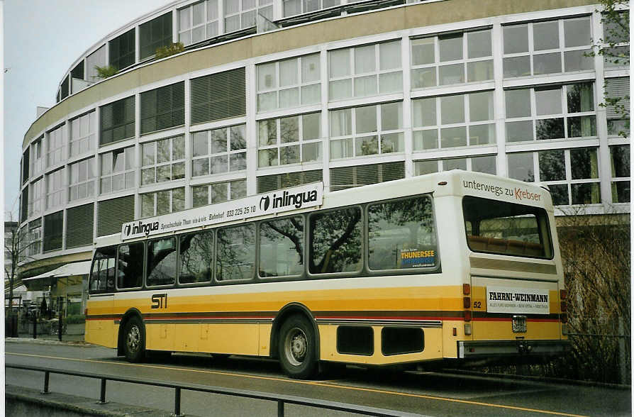 (084'313) - STI Thun - Nr. 52/BE 396'552 - Saurer/R&J am 25. April 2006 bei der Schiffl�ndte Thun