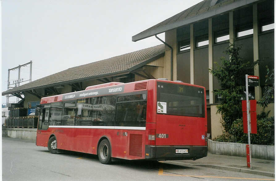 (084'610) - Bernmobil, Bern - Nr. 401/BE 612'401 - MAN/G�ppel am 1. Mai 2006 beim Bahnhof Konolfingen