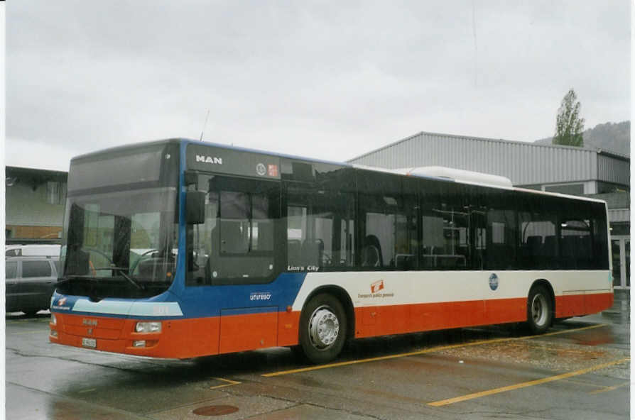 (084'702) - Globe-Limo, Gen�ve - Nr. 501/GE 960'202 - MAN am 8. Mai 2006 in Thun, Expo