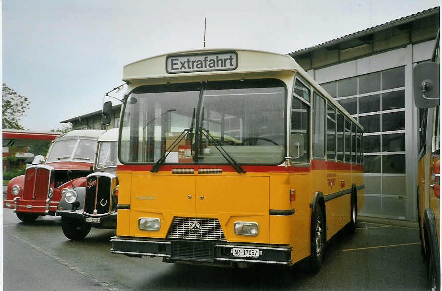 (085'318) - Osthues, Teufen - Nr. 15/AR 17'057 - Saurer-Leyland/Hess (ex AVG Grindelwald Nr. 15; ex RhV Altst�tten Nr. 42) am 20. Mai 2006 in Bellach, Hess