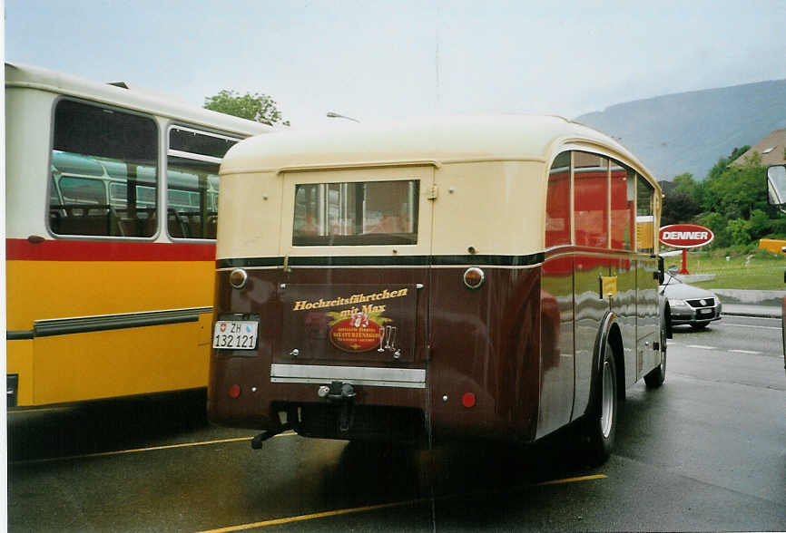 (085'324) - Sturzenegger, Bergdietikon - ZH 132'121 - Saurer/Saurer (ex Mazzoleni, Chur; ex Societ� Rabadan, Bellinzona; ex Faggio, Bellinzona) am 20. Mai 2006 in Bellach, Hess